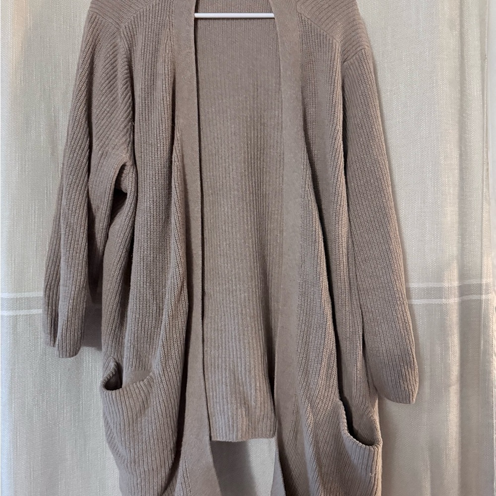 Old Navy Women's Tan Cardigan Sweater